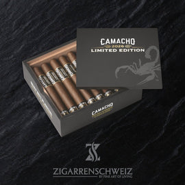 Camacho Limited Edition 2026, Zigarrenkiste geöffnet mit Blick auf die Perfectos